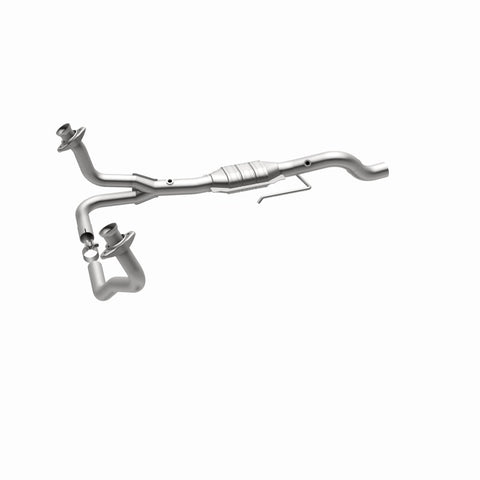 MagnaFlow Direct Fit Catalytic Converter 00-03 Dakota 4.7L 4WD OEM - 49600