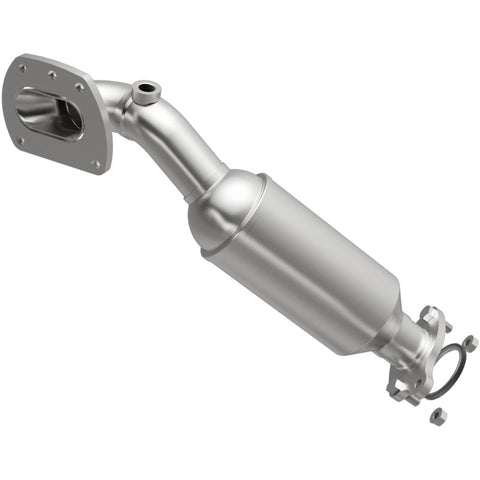 MagnaFlow Direct Fit Catalytic Converter 16-19 Toyota Tacoma 3.5L PS - 22-212