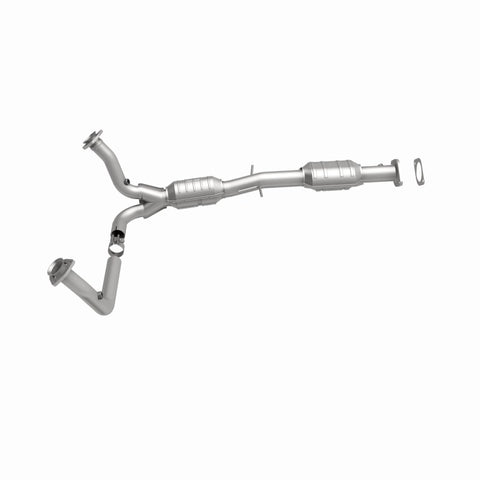 MagnaFlow Direct Fit Catalytic Converter 00-04 Chevy S10 4.3L 2WD - 49945
