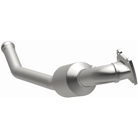 MagnaFlow Direct Fit Catalytic Conv 13-18 Dodge Durango 3.6L V6 / 13-18 Jeep Grand Cherokee 3.6L V6 - 21-251