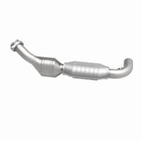 MagnaFlow Direct Fit Catalytic Converter 97-98 Ford Trucks 4.2L - 447131