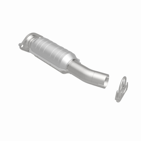 MagnaFlow Conv DF 04 Toyota Sienna 3.3L - 23084