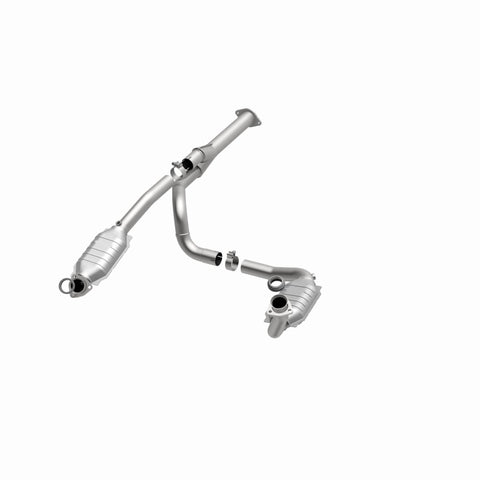MagnaFlow Direct Fit Catalytic Converter 2002 Chevy E 1500 Van 4.3L - 51510