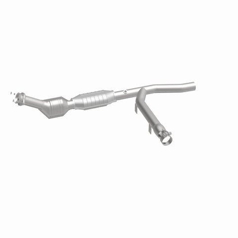 MagnaFlow Direct Fit Catalytic Converter 97-98 Ford Trucks 4.2L - 447132