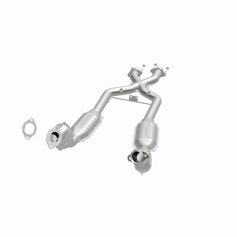 MagnaFlow Direct Fit Catalytic Converter 96-98 Ford Mustang 4.6L - 23163