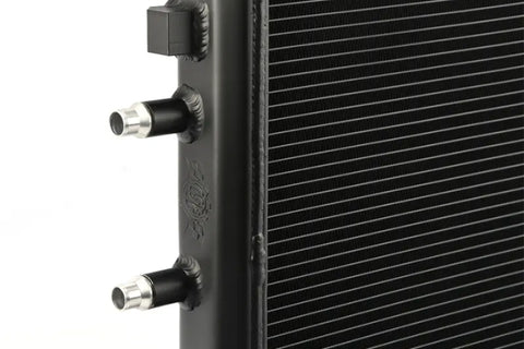 CSF 2014+ BMW M3/M4 (F8X) Front Mount Heat Exchanger w/Rock Guard - Black - 8075V
