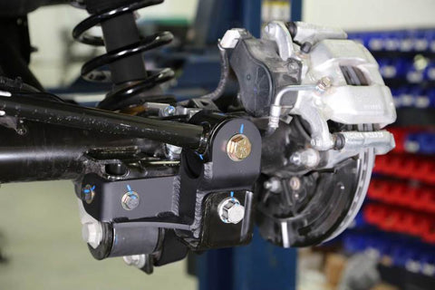 Fabtech 2021+ Ford Bronco 4WD Rear Track Bar Bracket - FTS22345