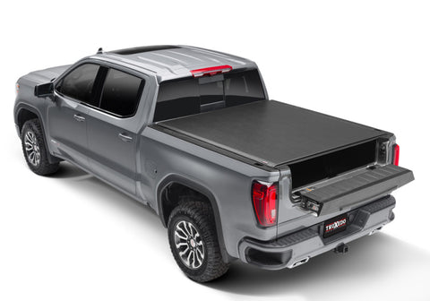 Truxedo 19-20 GMC Sierra & Chevrolet Silverado 1500 (New Body) 6ft 6in Lo Pro Bed Cover - 572601TRX