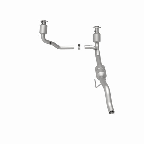 MagnaFlow Direct Fit Catalytic Converter 00-03 Durango 4WD 4.7L - 458047