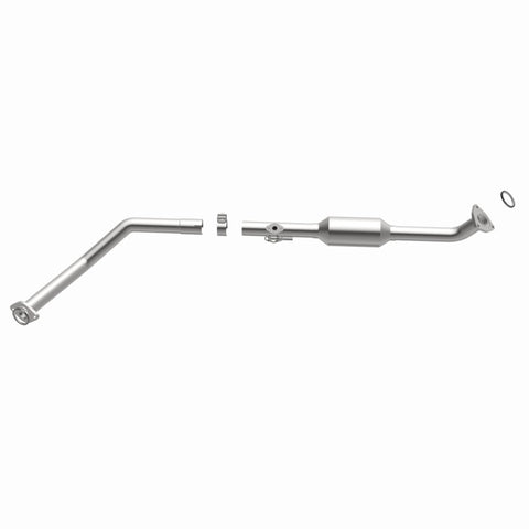 MagnaFlow Direct Fit Catalytic Converter OEM 2001-2004 Toyota Sequoia Underbody - 4551060