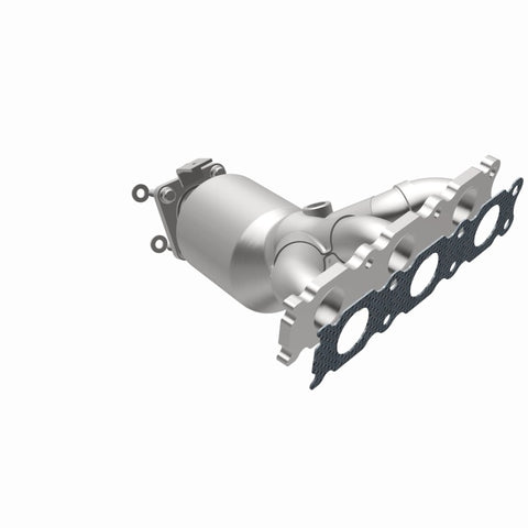MagnaFlow 11-14 Volvo XC90 3.2L EPA Compliant Manifold w/ Catalytic Converter - 22-174