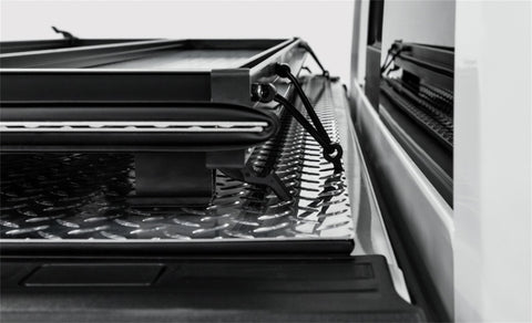 Access LOMAX Folding Hard Cover 15+ Chevy/GMC Colorado/Canyon 6ft Box Black Urethane - B3020049