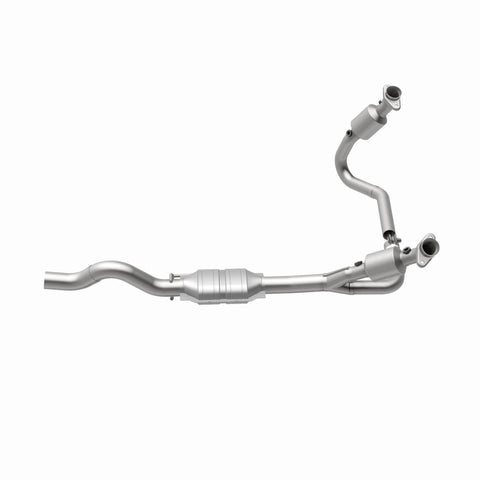 MagnaFlow Direct Fit Catalytic Converter 00-02 Dakota 3.9L - 458012