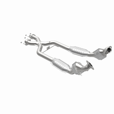MagnaFlow Direct Fit Catalytic Converter 96-98 4.6L *California* - 441112