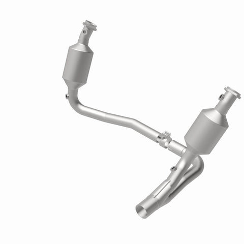 MagnaFlow 2004 Dodge Dakota 4.7L Direct Fit Catalytic Converter - 4651658