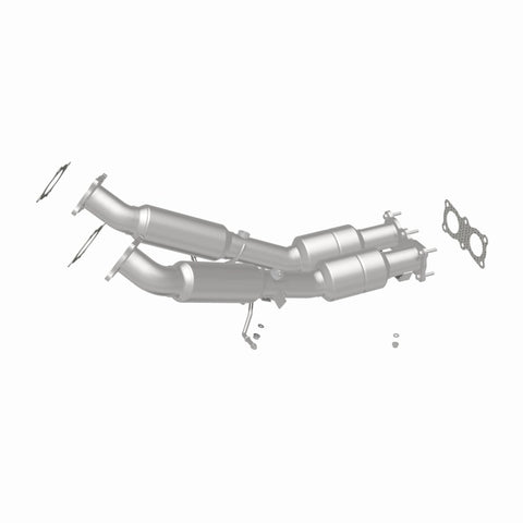 MagnaFlow Direct Fit Catalytic Converter 2008-2012 LR2 3.2 L Underbody - 52276
