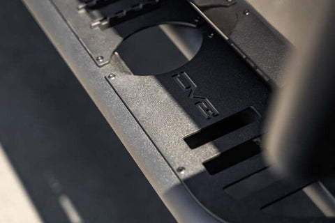 DV8 Offroad 18-23 Jeep Wrangler JL 4 Door Body/Pinch Weld Mounted Step - SRJL-08
