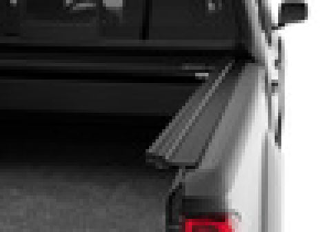 Retrax 05-up Frontier King 6ft Bed / 07-up Crew Cab (w/ or w/o Utilitrack) RetraxPRO MX - 80722