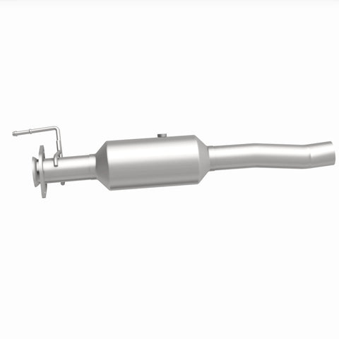 MagnaFlow 18-19 Ford F-450 Super Duty V10 6.8L Underbody Direct Fit Catalytic Converter - 280439