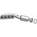 MagnaFlow Direct Fit Catalytic Converter 02-04 Volkswagen Passat 4.0L - 452796