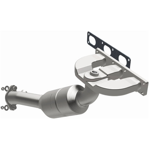 MagnaFlow Direct Fit Catalytic Converter BMW 5 01-03 Rear OEM - 49773