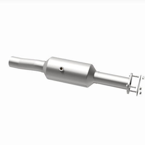 MagnaFlow 16-19 Ford E-450 Super Duty Base V10 6.8L Underbody Direct-Fit Catalytic Converter - 280446