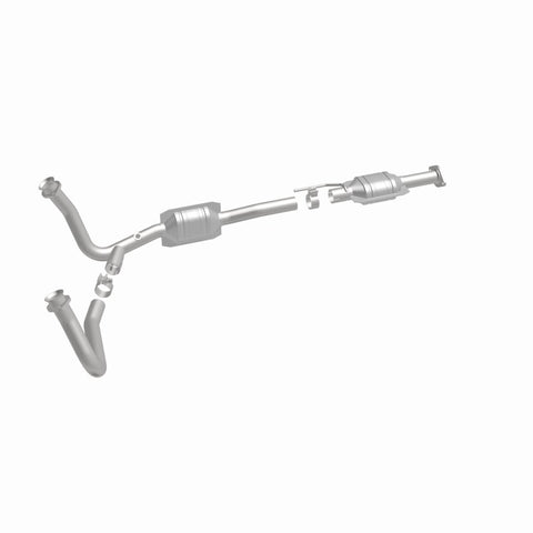 MagnaFlow Direct Fit Catalytic Converter 96-97 Ford Aerostar 4.0L - 93326