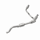 MagnaFlow Direct Fit Catalytic Converter 00-03 Dodge Durango 4.7L - 51338