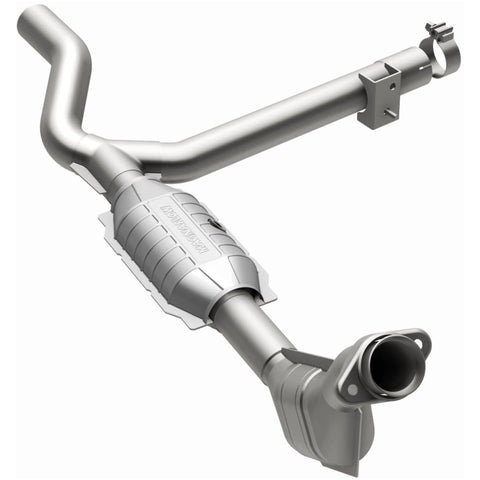 MagnaFlow Direct Fit Catalytic Converter 99-00 Ford F-150 4.2L 50S - 447142