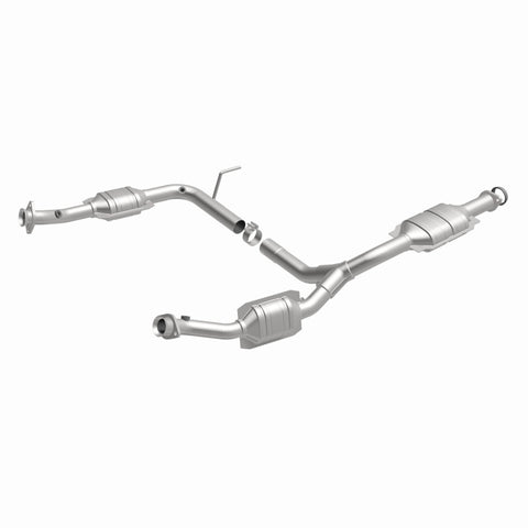 Magnaflow Conv DF 02-03 Ford Explorer 4.0L / 02-03 Mercury Mountaineer 4.0L (California) - 447253