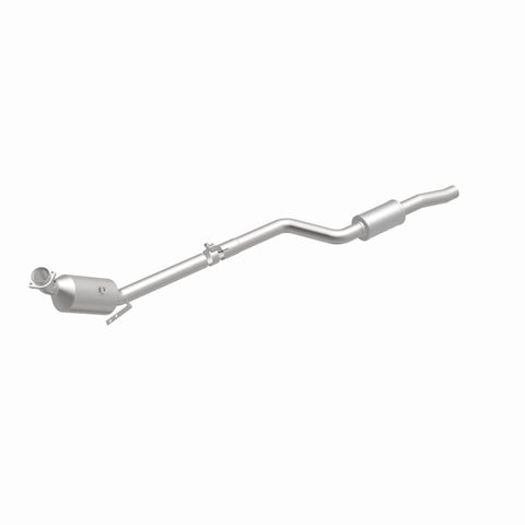 MagnaFlow 11-12 Mercedes-Benz C300 3.0L OEM Grade Direct Fit Catalytic Converter - 21-498