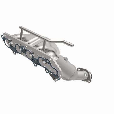 MagnaFlow Direct Fit Catalytic Converter 03-04 Ford Focus 2.3L Manifold (Eng Code Z) - 49375
