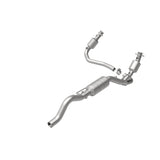 MagnaFlow Direct Fit Catalytic Converter 00-03 Durango 4WD 5.9L - 458050