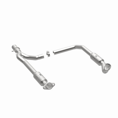 MagnaFlow Direct Fit Catalytic Converter 2009-2012 E-150 5.4 L Underbody - 52294