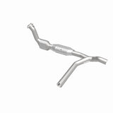 MagnaFlow Direct Fit Catalytic Converter 99-00 Ford Exped 4.6L - 51116