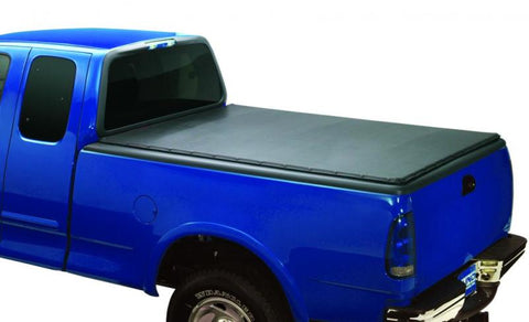 Lund 00-04 Dodge Dakota (5ft. Bed) Genesis Snap Tonneau Cover - Black - 90062