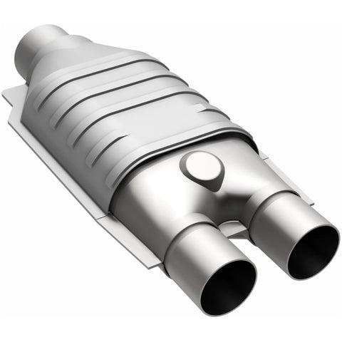 MagnaFlow Universal Catalytic Converter 2inch Inlet/2.5inch Outlet Dual/Single Oval Shape - 333007