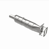 MagnaFlow 09-19 Ford F53 V10 6.8L Underbody 6.8L Direct Fit Catalytic Converter - 280435