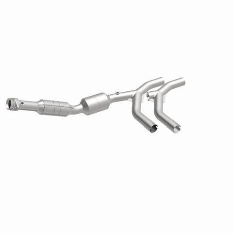 MagnaFlow Direct Fit Catalytic Converter 05-07 Ford E150 4.6L Passenger Side - 24308