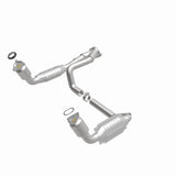 MagnaFlow Direct Fit Catalytic Converter 99-00 Chevy Pickups 4.3L - 447284