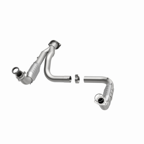 MagnaFlow Direct Fit Catalytic Converter 07-09 Hummer Truck H2 Y-Pipe Assy - 49679