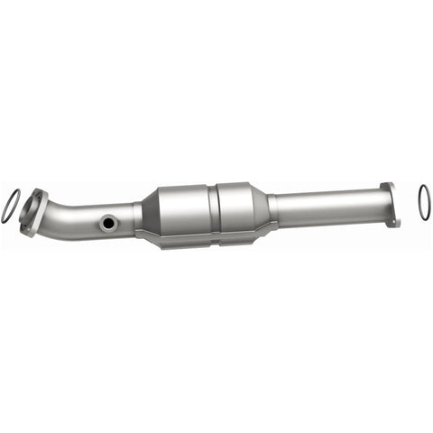MagnaFlow Direct Fit Catalytic Converter 05-09 Toyota Tacoma 4.0L P/S Rear - 49702