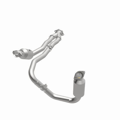 Magnaflow Conv DF 2015-2017 Transit-150 V6 3.5 OEM Underbody - 21-710