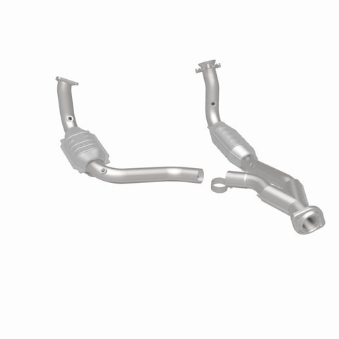 MagnaFlow Direct Fit Catalytic Converter 03-06 Chevy SSR 5.3/6.0 OEM - 49580