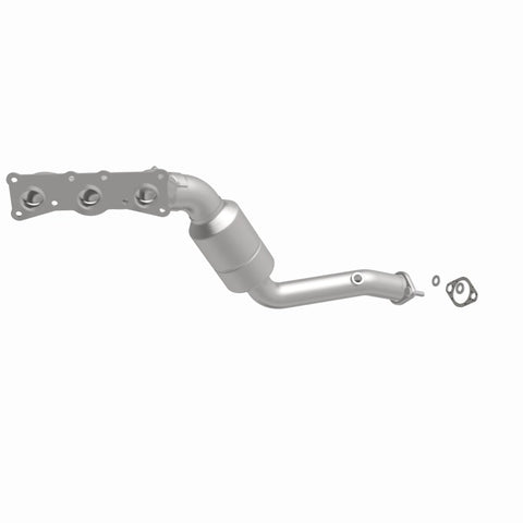 MagnaFlow Direct Fit Catalytic Converter 2008-2010 BMW 528i/528i xDrive 3.0L Underbody - 5531222