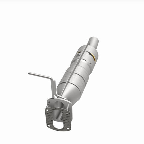 MagnaFlow 09-17 Ford F53 V10 6.8L Underbody Direct Fit Catalytic Converter - 280436