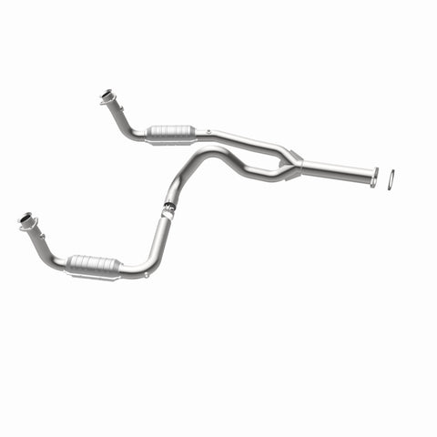MagnaFlow Conv DF 00 Chevy Express 1500 5.7L - 49063