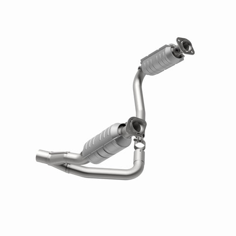 MagnaFlow 06 Mitsubishi Raider Direct Fit Catalytic Converter (California) - 4451627