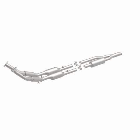 MagnaFlow Direct Fit Catalytic Converter California Grade 06-09 Audi A3 Quattro 3.2L - 5461873
