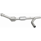 MagnaFlow Direct Fit Catalytic Converter 00-04 Ford E150 4.6L P/S - 447157